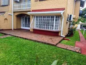 Townhouse/Cluster to Rent in Avenues