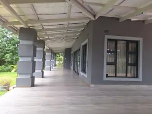 4 Bedroom House to Rent in Greendale North