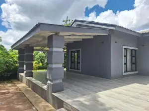 4 Bedroom House to Rent in Greendale North