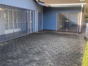 5 Bedroom House to Rent in Bluff Hill