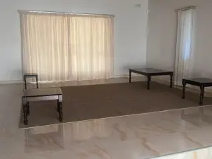 5 Bedroom House to Rent in Bluff Hill