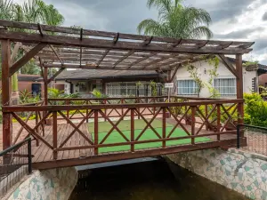 Retail/Shop to Rent in Groom Bridge