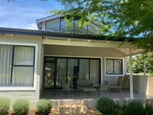 3 Bedroom House to Rent in Borrowdale Brooke