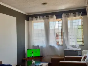 Flat/Apartment to Rent in Eastlea