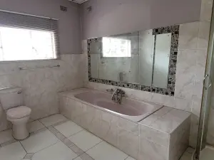 3 Bedroom House to Rent in Milton Park