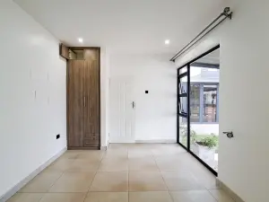 Townhouse/Cluster to Rent in Carrick Creagh Estate