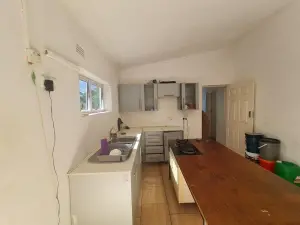 3 Bedroom Cottage/Garden Flat to Rent in Mount Pleasant