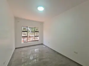 Townhouse/Cluster to Rent in Emerald Hill