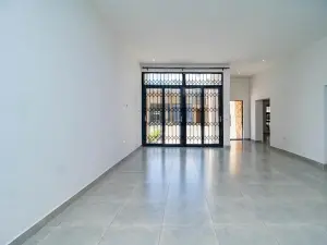 Flat/Apartment to Rent in Vainona