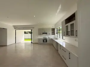 Townhouse/Cluster to Rent in Mount Pleasant