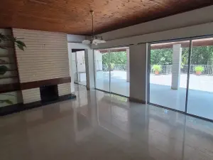 4 Bedroom House to Rent in Glen Lorne