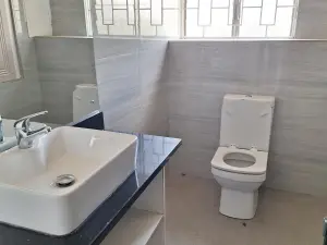 Flat/Apartment to Rent in Avenues