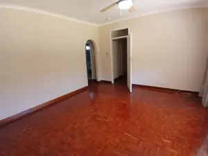 4 Bedroom House to Rent in Highlands
