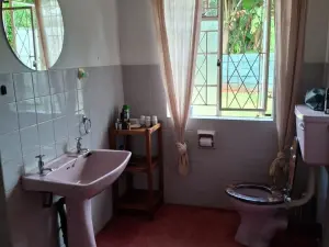4 Bedroom House to Rent in Mandara