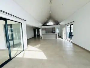 Townhouse/Cluster to Rent in Borrowdale West