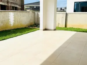 Townhouse/Cluster to Rent in Borrowdale West