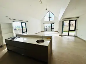 Townhouse/Cluster to Rent in Borrowdale West