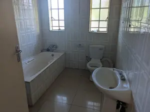 Townhouse/Cluster to Rent in Borrowdale Brooke