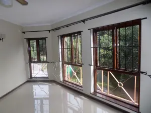 Townhouse/Cluster to Rent in Newlands