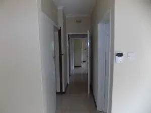 Townhouse/Cluster to Rent in Newlands