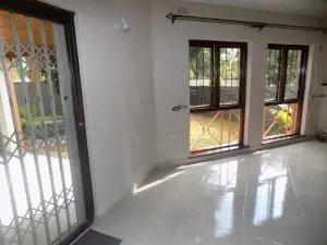 Townhouse/Cluster to Rent in Newlands