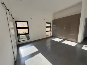 Townhouse/Cluster to Rent in Pomona