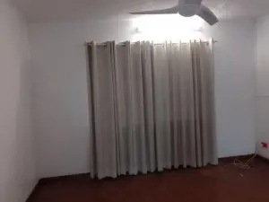 Flat/Apartment to Rent in Avondale