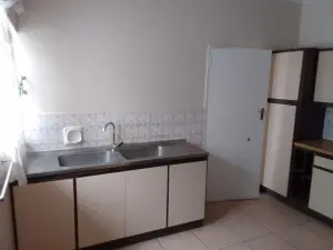 Flat/Apartment to Rent in Avondale