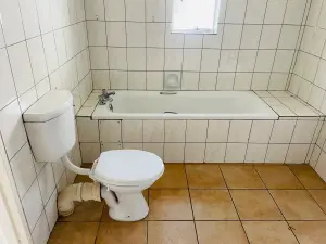 Flat/Apartment to Rent in Borrowdale Brooke