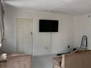 Townhouse/Cluster to Rent in Bluff Hill