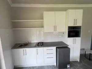 1 Bedroom House to Rent in Mount Pleasant Heights