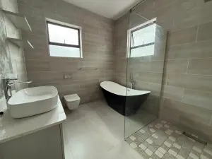 4 Bedroom House to Rent in Arlington