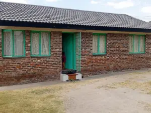 3 Bedroom House to Rent in Msasa Park