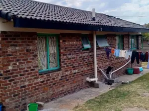 3 Bedroom House to Rent in Msasa Park
