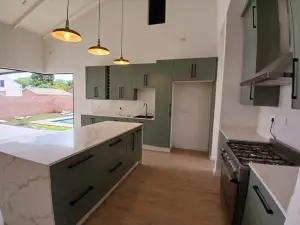 Townhouse/Cluster to Rent in Highlands