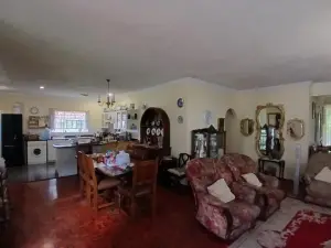 3 Bedroom Cottage/Garden Flat to Rent in Dandaro