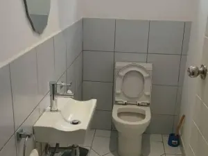 Office to Rent in Borrowdale