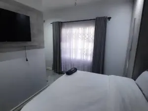 7 Bedroom House to Rent in Highlands