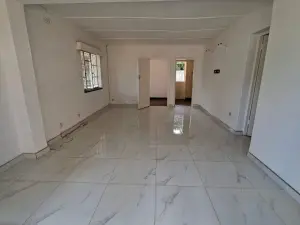 2 Bedroom Cottage/Garden Flat to Rent in Meyrick Park