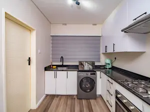 Flat/Apartment to Rent in Mount Pleasant