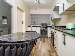 Flat/Apartment to Rent in Mount Pleasant