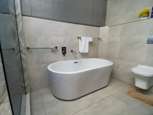 Flat/Apartment to Rent in Mount Pleasant