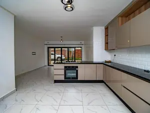 Flat/Apartment to Rent in Avondale West