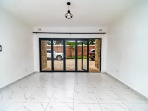 Flat/Apartment to Rent in Avondale West