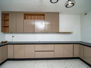 Flat/Apartment to Rent in Avondale West