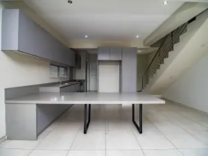 Flat/Apartment to Rent in Highlands