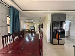 5 Bedroom House to Rent in Arlington