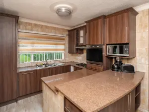 Townhouse/Cluster to Rent in Avondale West