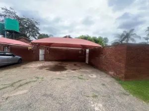 3 Bedroom House to Rent in Greendale