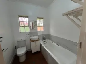 3 Bedroom House to Rent in Greendale